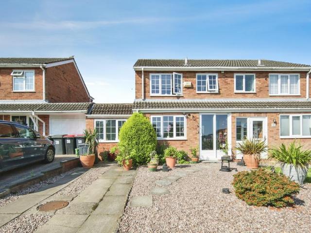 House for sale in Coleshill CP, Gun Hill