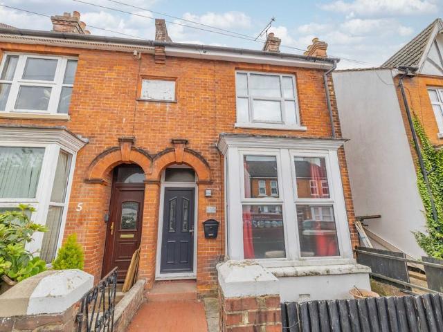 House for sale in South Ashford, Bridgefield