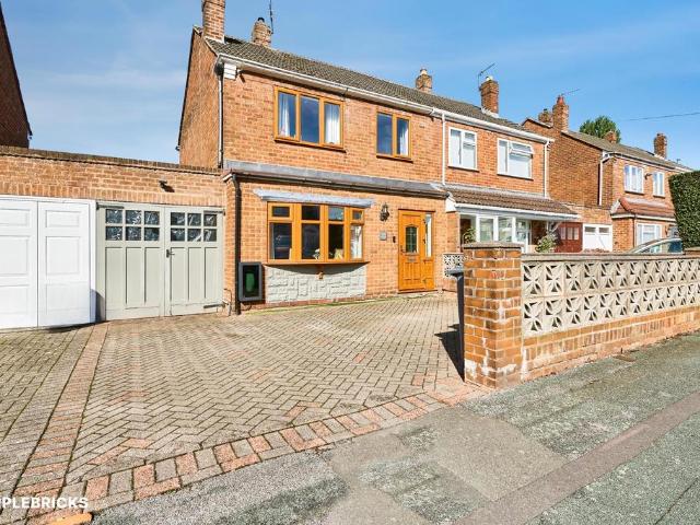 House for sale in Wood End, Wednesfield