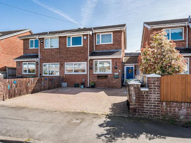 House for sale in Thornton, Sefton