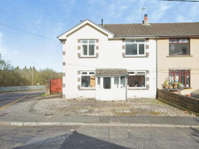 House for sale in Ynysmaerdy, Wales