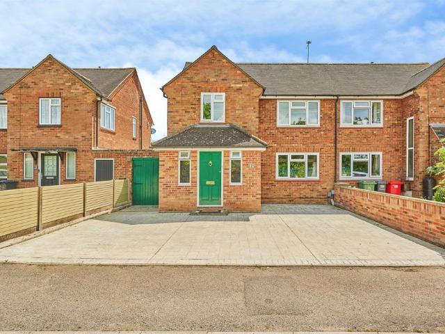 House for sale in Broxbourne, Hertfordshire
