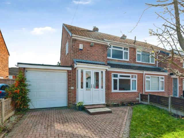 House for sale in Greystone Heath, Warrington
