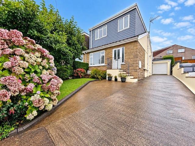 House for sale in Brynna, Wales