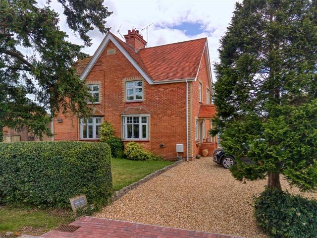 House for sale in Motcombe