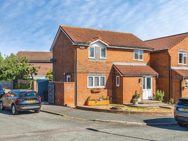 House for sale in Eastbourne, East Sussex