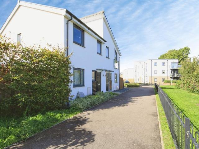 House for sale in Potters Way, Peterborough
