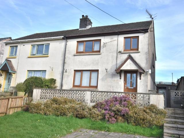 House for sale in Pentre-cwrt, Wales