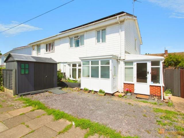 House for sale in New Parks, Old Wharf