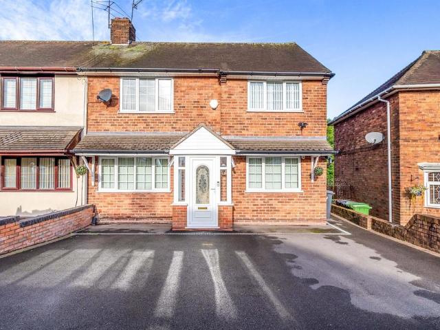 House for sale in Woodcross, West Midlands