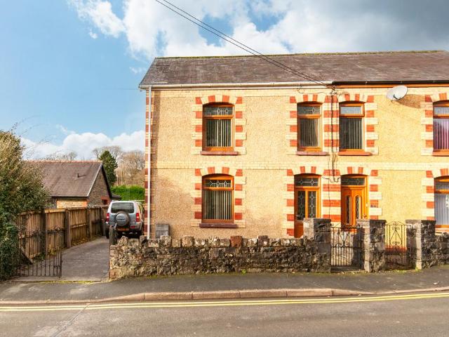 House for sale in Cwmgiedd, Ystradgynlais