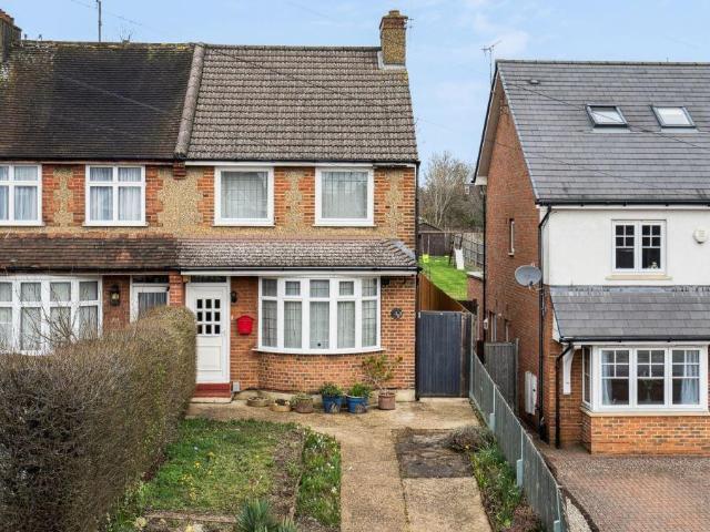 House for sale in Batchworth, Hertfordshire