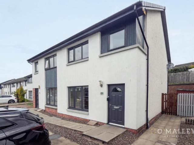 House for sale in Alloa, Scotland