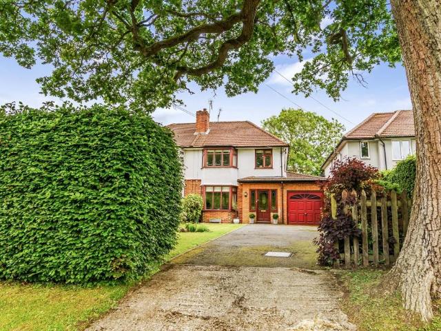 House for sale in Red Hill, Surrey