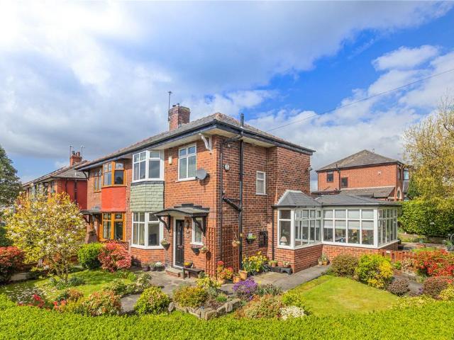 House for sale in Sudden, Burnedge