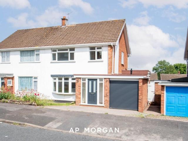 House for sale in Lodge Park, Redditch