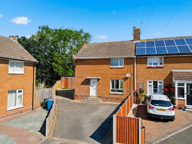House for sale in Barton In Fabis, East Midlands