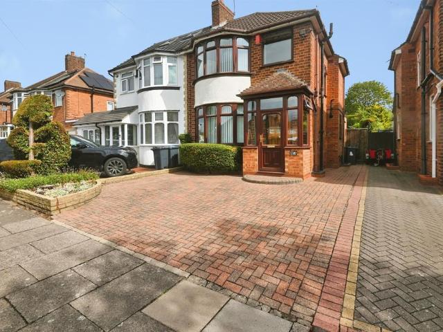 House for sale in Buckland End, West Midlands