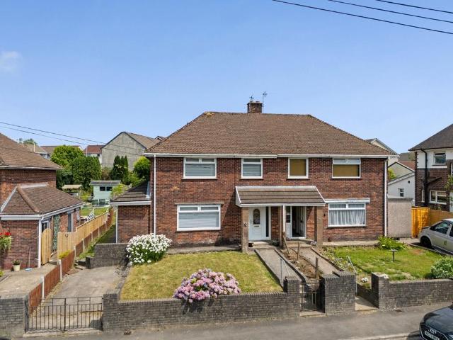 House for sale in Hawthorn, Church Village