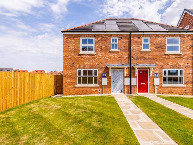 House for sale in Little London, South Holland