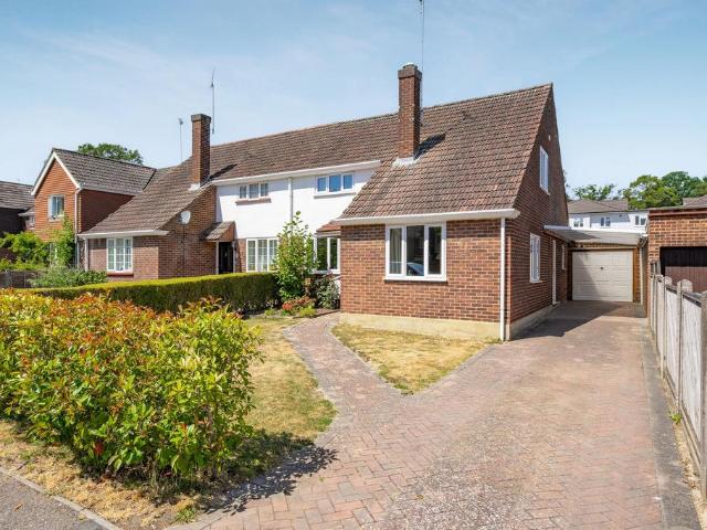 House for sale in Winkfield