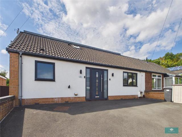 House for sale in Shaw and Crompton, Pendock