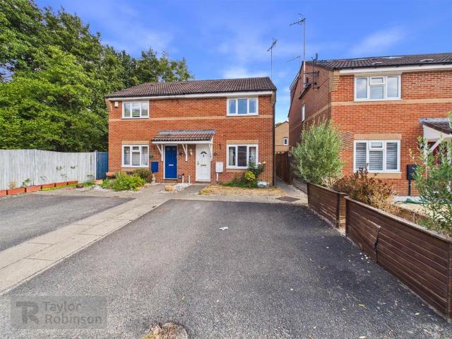 House for sale in Glynde, West Sussex