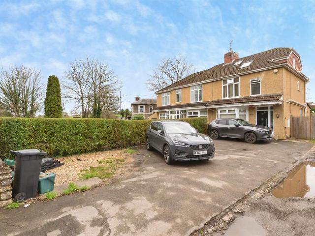 House for sale in Oldland, South Gloucestershire