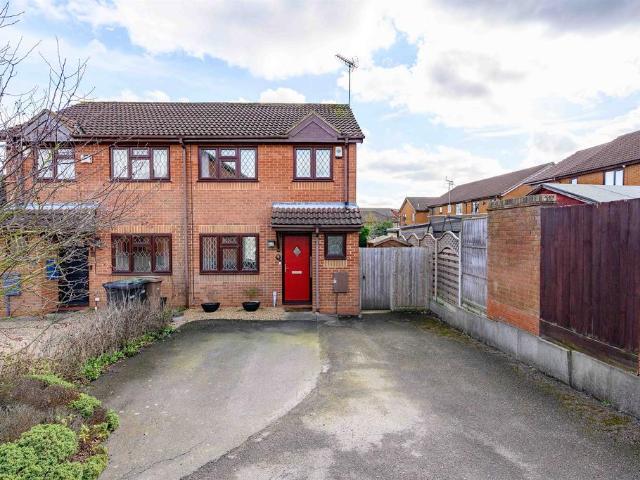 House for sale in Bramingham Park