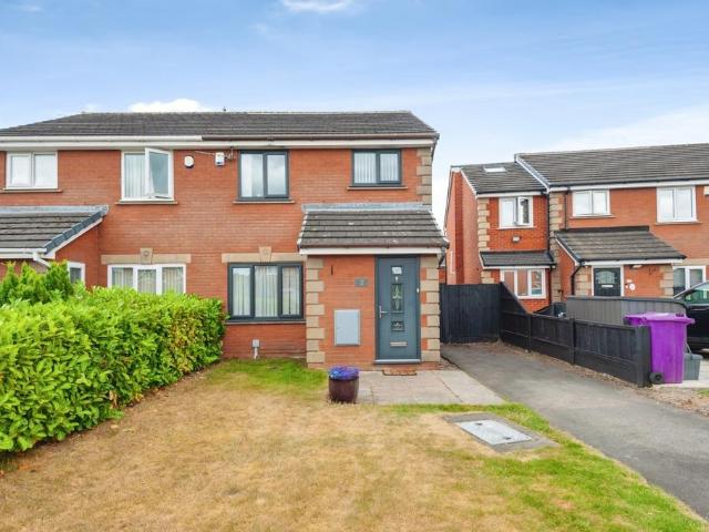 House for sale in Calderstones