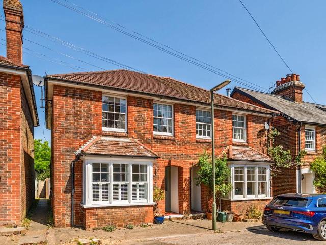 House for sale in Witley, Fole