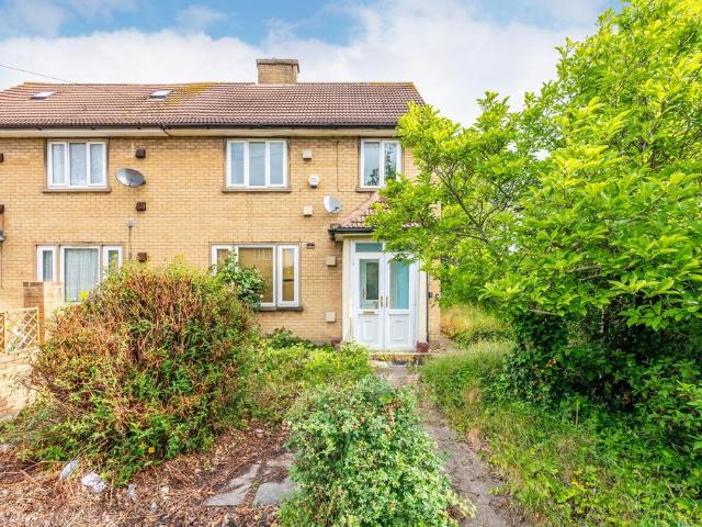 House for sale in London Borough of Hounslow, Greater London