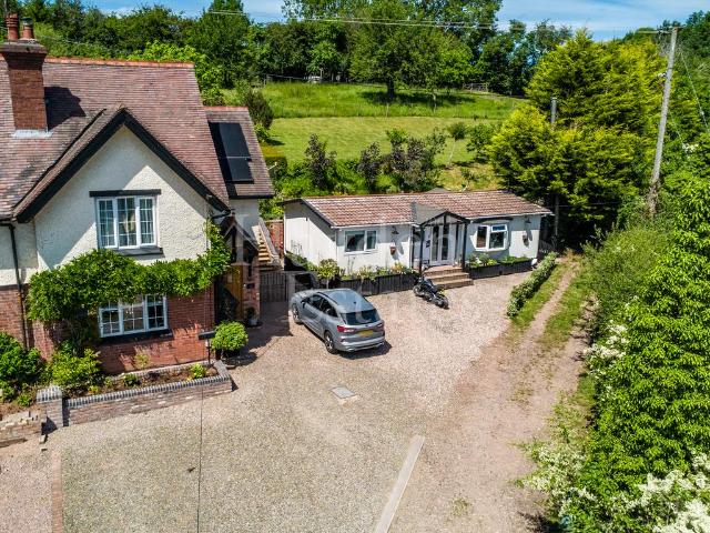 House for sale in Lindridge, Forthampton