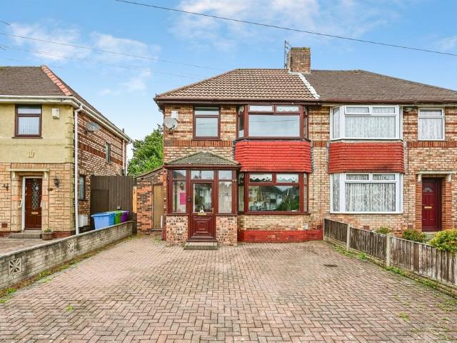 House for sale in Calderstones
