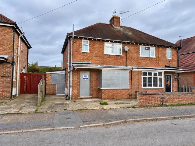 House for sale in Rushden, North Northamptonshire