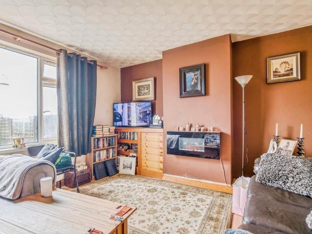 House for sale in Pembroke Dock, Wales