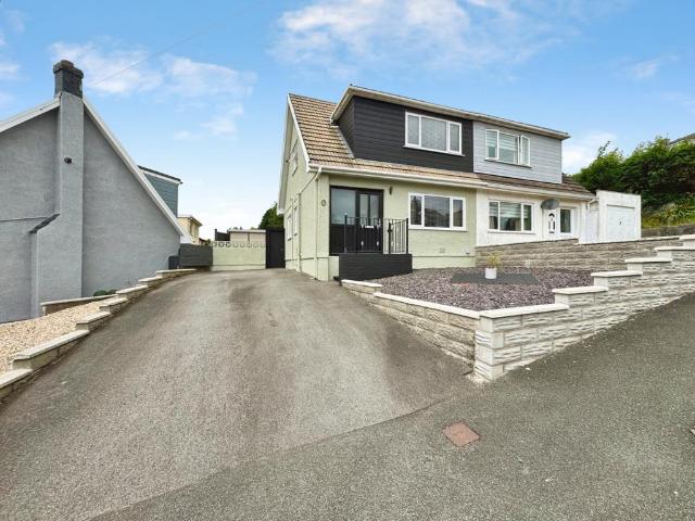 House for sale in Swiss Valley, Felinfoel
