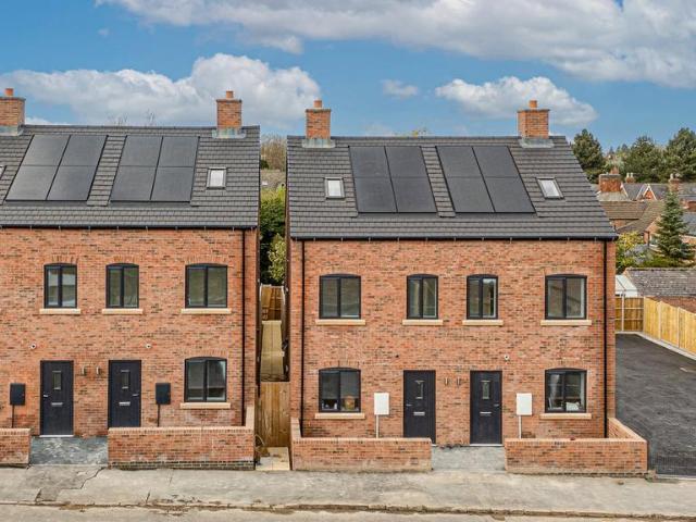 House for sale in Stanford On Avon, Leicestershire