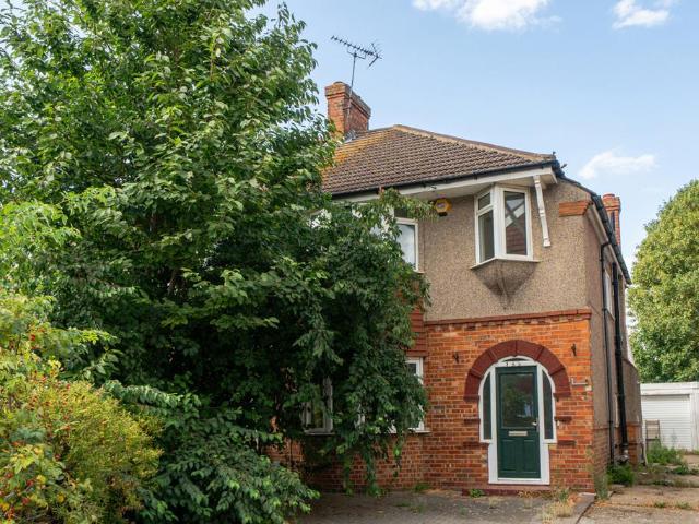 House for sale in Royal Borough of Greenwich, Greater London