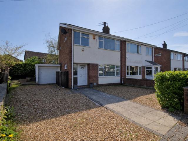 House for sale in Staining, Lancashire