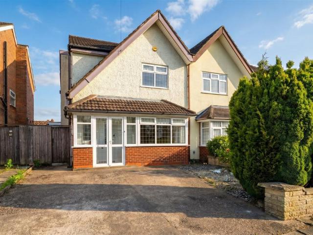 House for sale in Hall Green, West Midlands