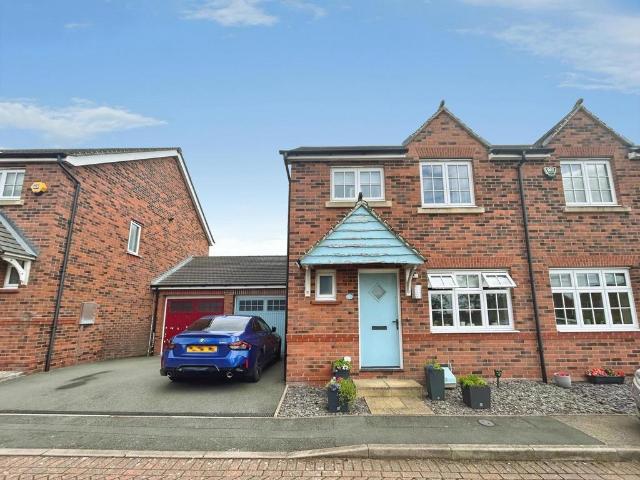 House for sale in Egginton, East Midlands