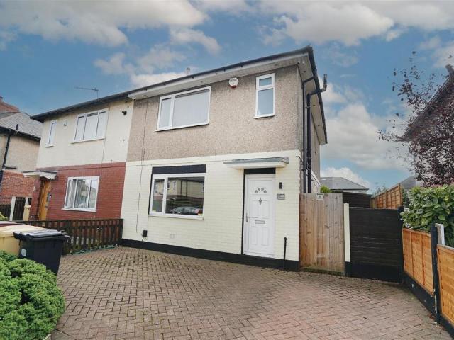 House for sale in Horwich, Bolton