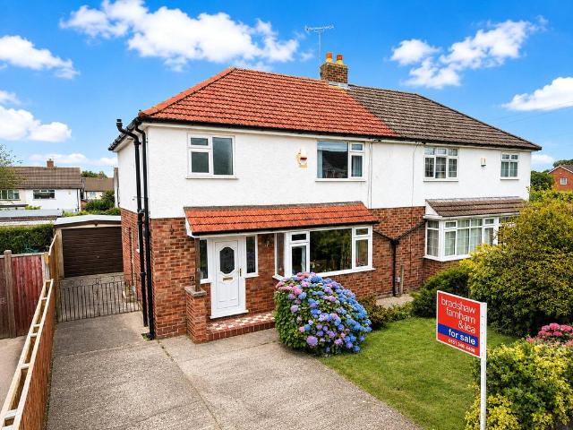 House for sale in Pensby, Liverpool City Region