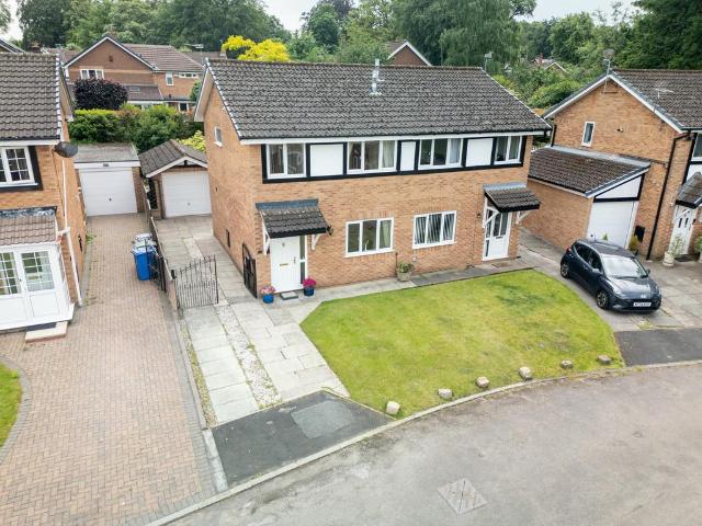 House for sale in Broadheath, Trafford Park