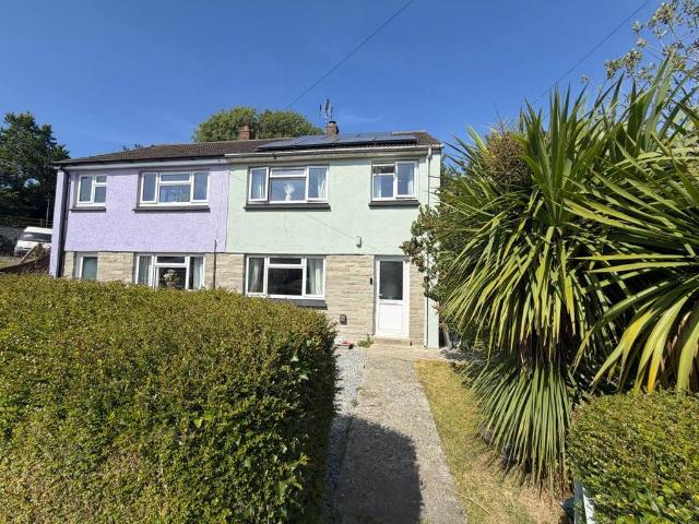 House for sale in Waunfawr, Wales