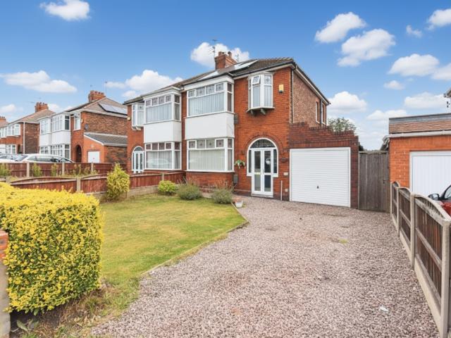 House for sale in Widnes