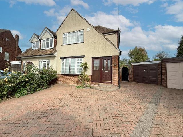 House for sale in Bierton, Buckinghamshire
