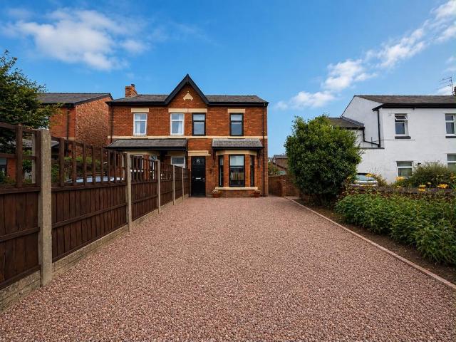 House for sale in Meols Cop, Southport