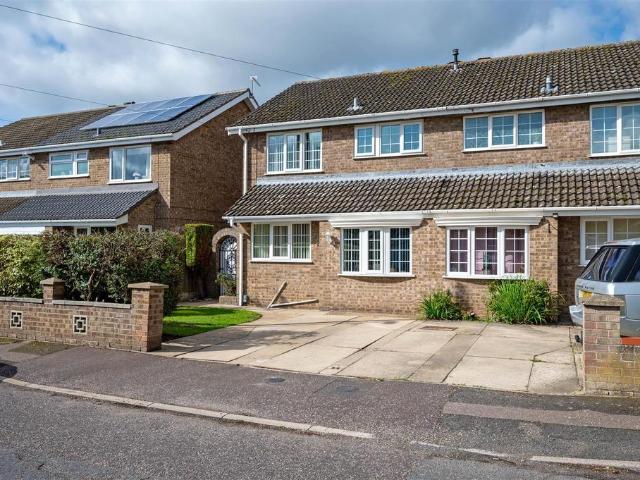 House for sale in Stokesby, Norfolk